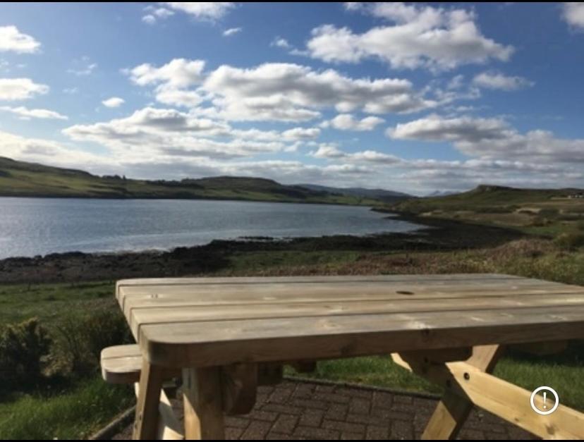 Bernisdale An Cladach B&B 외부 사진